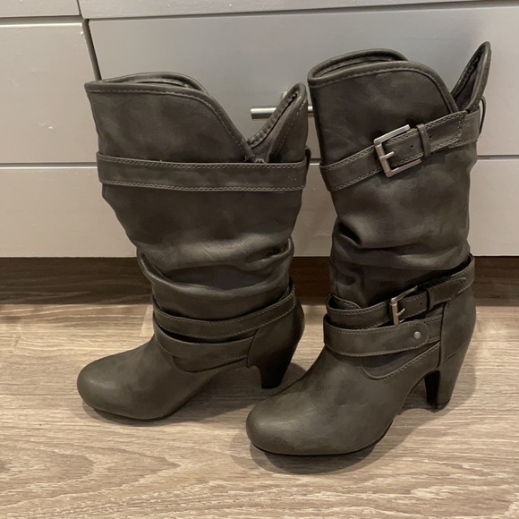 Grey Slouchy Nine West Boots - Picture 11 of 12